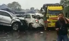 Sejumlah Korban Terjepit, Evakuasi Kecelakaan Beruntun Tol Cipularang Sempat Kesulitan