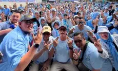 YRA Group dan Dedie A Rachim Gelar Bazar Djuara, Sediakan Sembako Murah untuk Warga Semplak