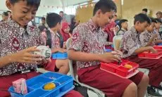 Besok Program Makan Bergizi Gratis Mulai Jalan, Pemprov Jabar Siap Dukung Tapi...