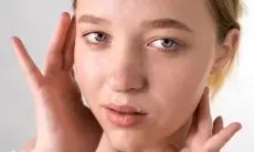 9 Tips Memilih Produk Perawatan Kulit yang Tepat untuk Kulit Berminyak
