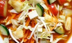 Asinan Bogor: Perpaduan Asam, Manis, dan Pedas yang Bikin Nagih! Resep Lengkap untuk Penggemar Kuliner Nusantara