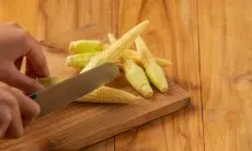 7 Manfaat Baby Corn: Superfood Sehat untuk Pencernaan, Jantung, dan Kulit