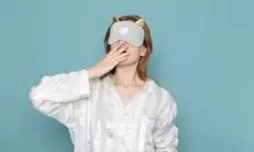 7 Manfaat Masker Tidur untuk Kualitas Tidur yang Lebih Nyenyak