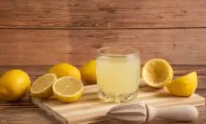 7 Manfaat Minum Jus Lemon Setiap Hari untuk Kulit, Pencernaan, dan Jantung