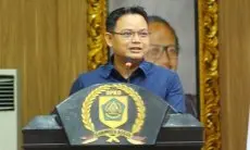 Azwar Anas: Perda Fasilitasi Pondok Pesantren Harus Terimplementasi
