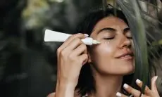 Jangan Diabaikan, Simak Manfaat dan Tips Menggunakan Sunscreen Saat Cuaca Dingin