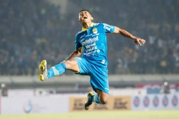 Ini Jawaban Bojan Hodak Soal Masa Depan Febri Hariyadi di Persib Bandung