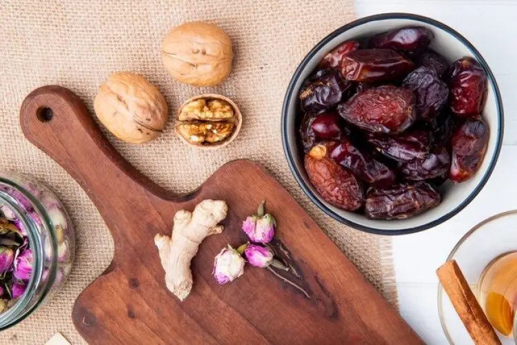 Manfaat Kurma untuk Penurunan Berat Badan: Camilan Sehat yang Mengenyangkan