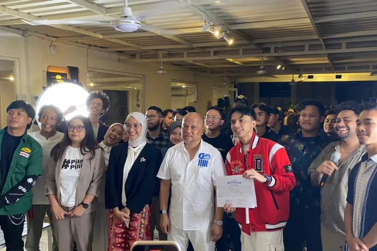  Ilham Habibie Komitmen Prioritaskan Masalah Lingkungan 