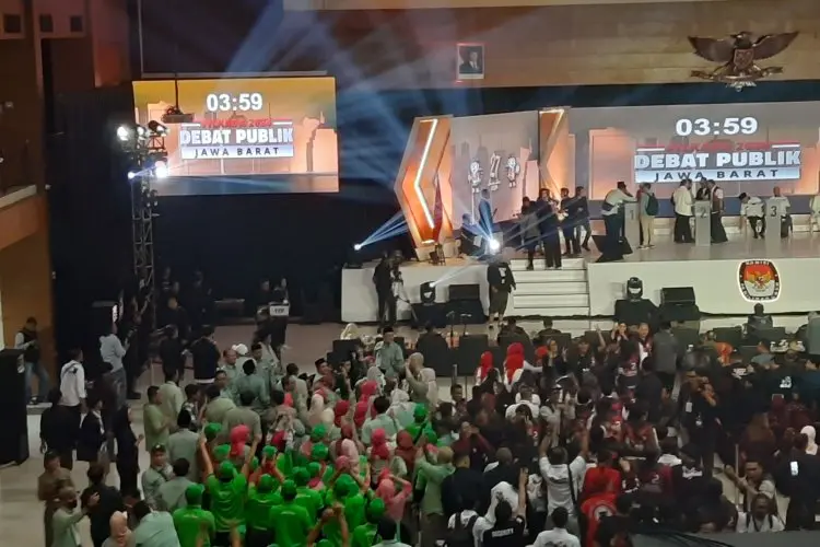 Perang Yel-yel Kembali Menggema di Jeda Debat Publik Perdana Pilgub Jabar