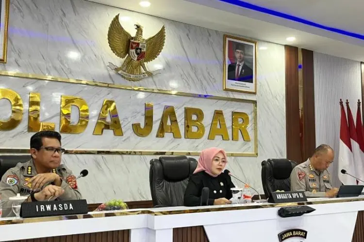 Matangkan Program 24 Jam Layani Rakyat, Anggota DPD RI Jabar Kunjungi Polda dan Pangdam III Siliwangi