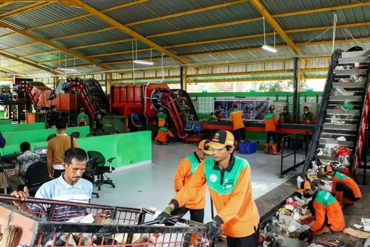 Libatkan Kelompok Swadaya Masyarakat, TPS3R Dibangun di DAS Citarik Desa Padamukti Solokanjeruk
