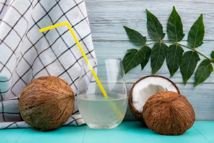 5 Cara Menarik Menggunakan Air Kelapa untuk Kesehatan dan Kecantikan