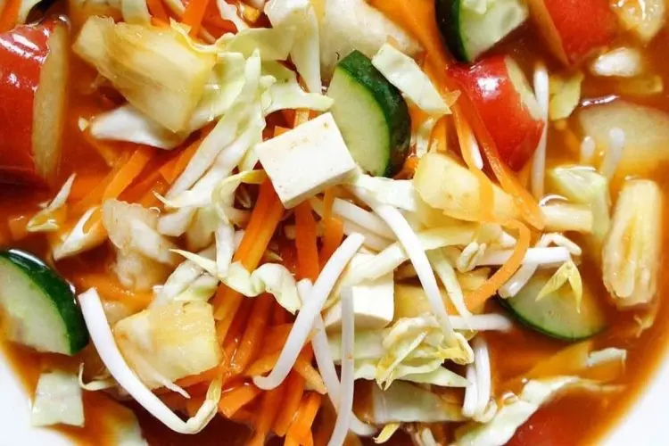 Asinan Bogor: Perpaduan Asam, Manis, dan Pedas yang Bikin Nagih! Resep Lengkap untuk Penggemar Kuliner Nusantara