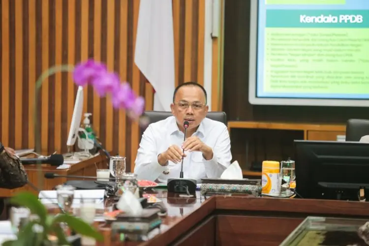  Komisi X DPR RI Bahas Evaluasi Zonasi PPDB, Kurikulum Merdeka dan Ujian Nasional