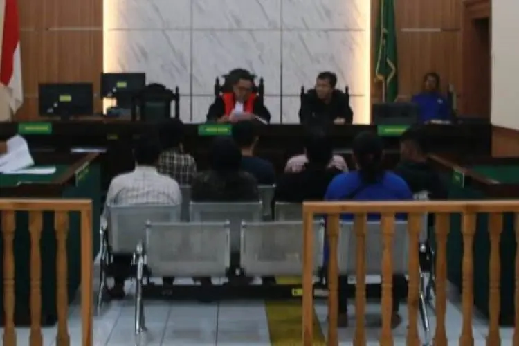14 Pelanggar Perda Kota Bandung Jalani Sidang Tipiring