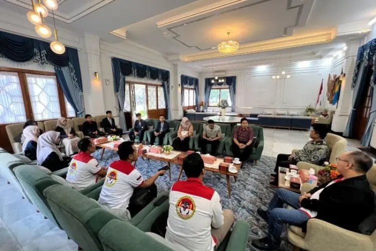 Tingkatkan Kualitas SDM, Pemkot Bandung Dukung Program Internasional LSM PMPRI ke Malaysia
