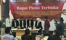 Gegara Dugaan Money Politics Paslon 02, Empat Saksi Paslon Cabup-Cawabup KBB Tolak Tandatangani Berita Acara Hasil Penetapan