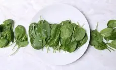 Manfaat Bayam untuk Diet Sehat: Kaya Serat, Rendah Kalori