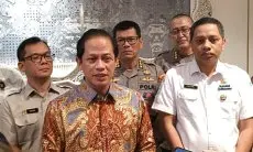 Menteri Hanif Faisol Nurofiq Optimis dapat Menekan Angka Karhutla
