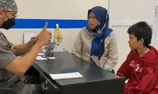 Mengabdi Untuk Masyarakat, Dokter Riyadhi Rutin Gelar Pengobatan Gratis