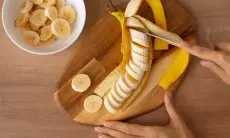 5 Resep Mudah dan Lezat untuk Pisang yang Terlalu Matang