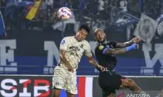 Persib Bandung Tak Terkalahkan, Kini Naik ke Puncak Klasmen Liga 1 Indonesia