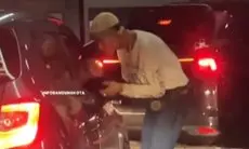 Viral Video Pengendara Diduga Diintimidasi oleh Pria di SPBU Buah Batu Bandung hingga Kaca Mobil Pecah