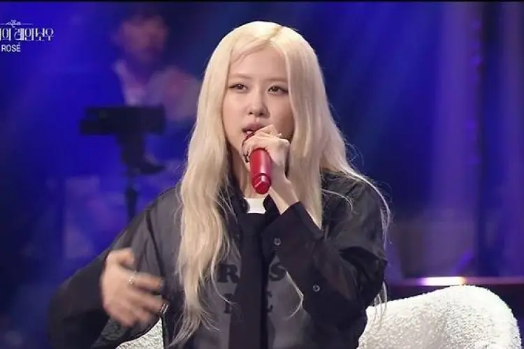 Rose BLACKPINK Ungkap Perjuangannya di Tengah Kesuksesan 'APT'
