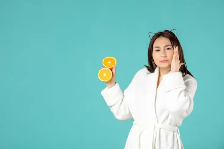Cara Menggunakan Serum Vitamin C dengan Efektif di Musim Hujan