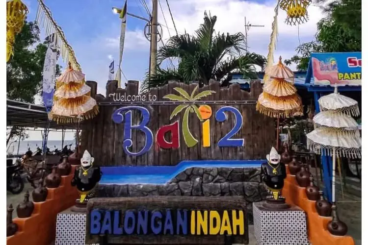 Indahnya Pantai Selatan: 3 Surga Tersembunyi di Indramayu yang Wajib Kamu Jelajahi Akhir Tahun Ini!