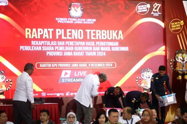 FOTO: Rekapitulasi Suara Pilkada Jawa Barat 2024