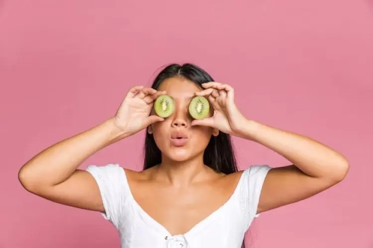 7 Buah Terbaik untuk Pertumbuhan Rambut yang Sehat dan Kuat