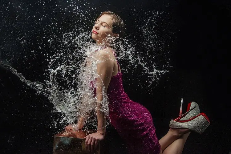 Kuasai Drench Technique dengan 5 Tips Setting Spray untuk Look Flawless Seharian
