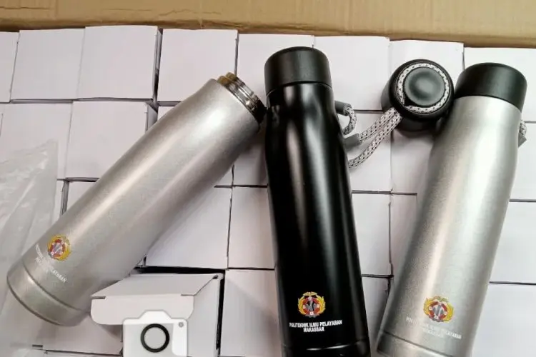 3 Langkah Mudah Bikin Tumbler Stainless Steel Anti Kusam dan Selalu Kinclon