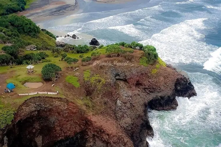 9 Tips Memburu Bidikan Sempurna di Spot Foto Instagramable: Panduan Lengkap untuk Feed yang Memukau