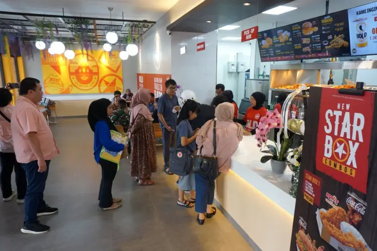 Perluas Jangkauan Layanan, Texas Chicken Buka Gerai Ke-18 di Kota Bandung