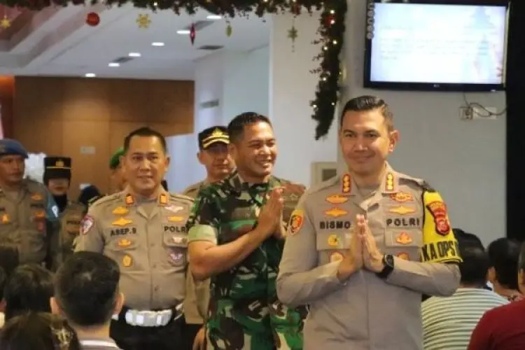 Pastikan Keamanan dan Kenyamanan, Kapolresta bersama Dandim 0606 Kota Bogor Kunjungi Gereja Betlehem