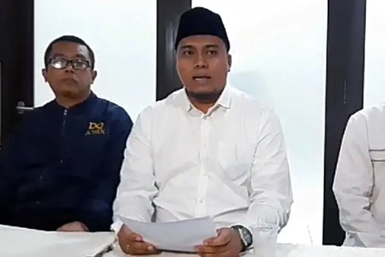 Gercep, Perwakilan SMP IT Darul Quran Mulia Dampingi Korban Kecelakaan di Malang