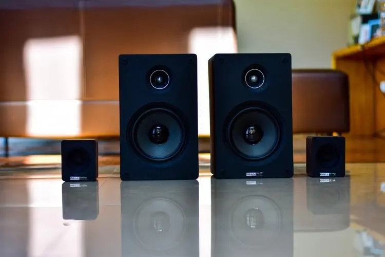 Suara Berkualitas, Desain Menawan: 5 Speaker Premium yang Wajib Dimiliki Penggemar Audiophile