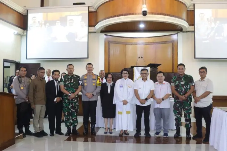 Forkopimda Kunjungi Gereja dan Pastikan Pospam Siap Melayani Masyarakat