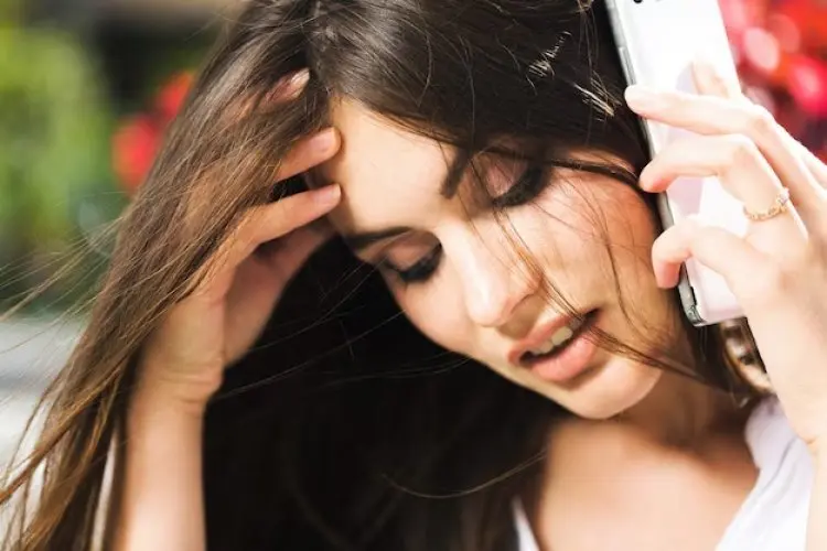 8 Tips Ampuh Jaga Rambut Tetap Indah Saat Musim Hujan