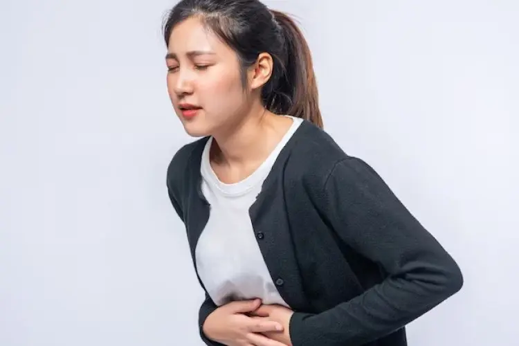Penyebab Sembelit Jelang Menstruasi dan Cara Alami Mengatasinya
