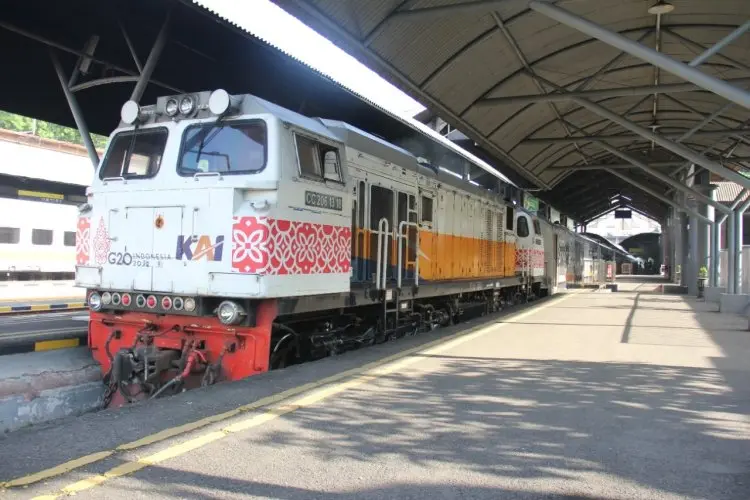 Gangguan di Stasiun Jakarta Kota, KAI Daop 2 Bandung Batalkan Perjalanan KA 137 Parahyangan