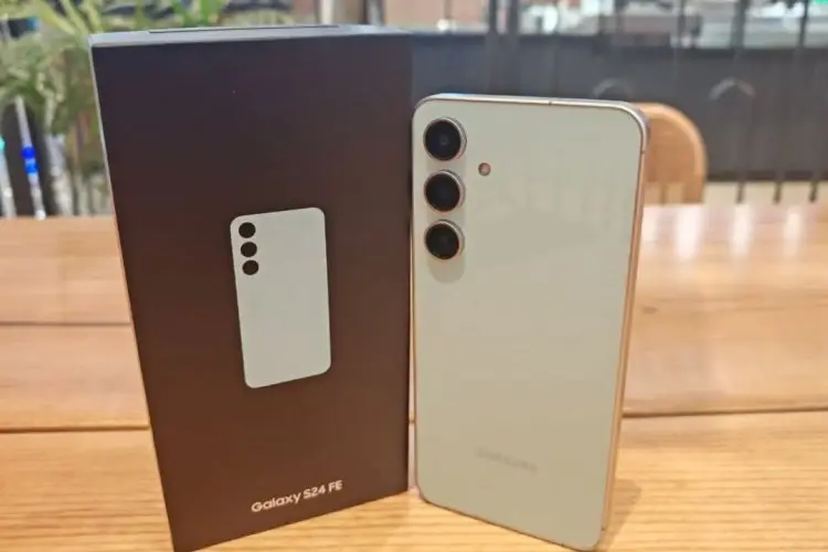 Samsung Galaxy S24 FE: Ponsel Serba Bisa untuk Semua Kalangan, Inilah Alasannya Kamu Harus Punya!