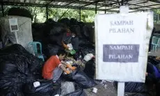 Pengelola Pasar Caringin Diberi Teguran Keras Soal Sampah