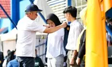 Bey Machmudin Berangkatkan 3.825 Mahasiswa KKN Unpad 