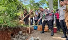 Mapolsek Arjasari Mulai Dibangun, Kapolda Jabar dan Kapolresta Bandung Letakkan Batu Pertama 