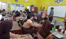 Tinjau Program MBG Hari kedua, Ade Zakir Klaim Orang Tua Siswa Sambut Positif Program ini