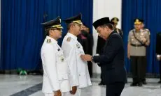 Lantik Pj Bupati Subang dan Wali Kota Cimahi, Bey Machmudin Ingatkan Kinerja